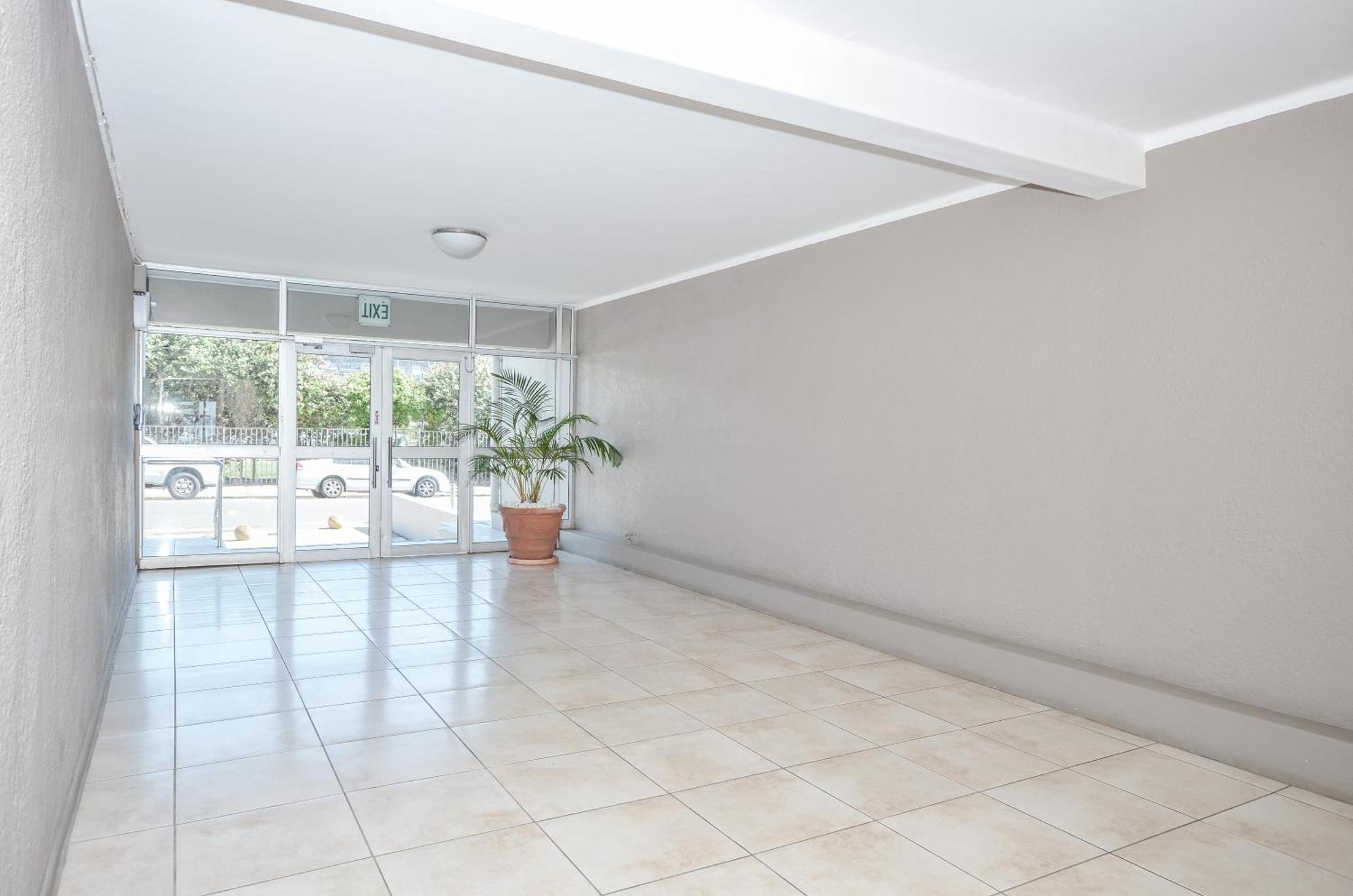 Apartment 29 Sandringham Mouille Point