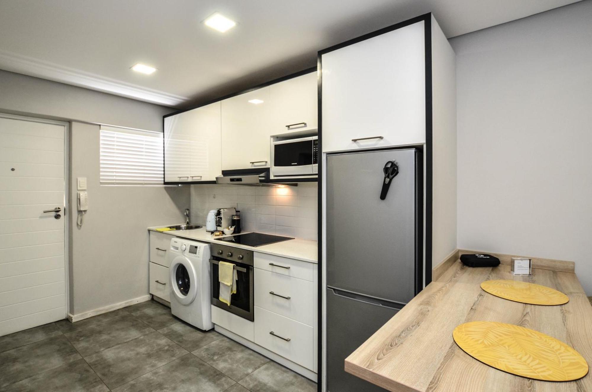 Apartment 29 Sandringham Mouille Point